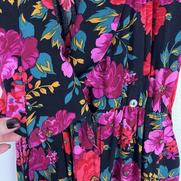 Vintage Floral Romper 80s Black V-Neck Short Sleeve Boho Festival Garden Party M - Picture 6 of 11